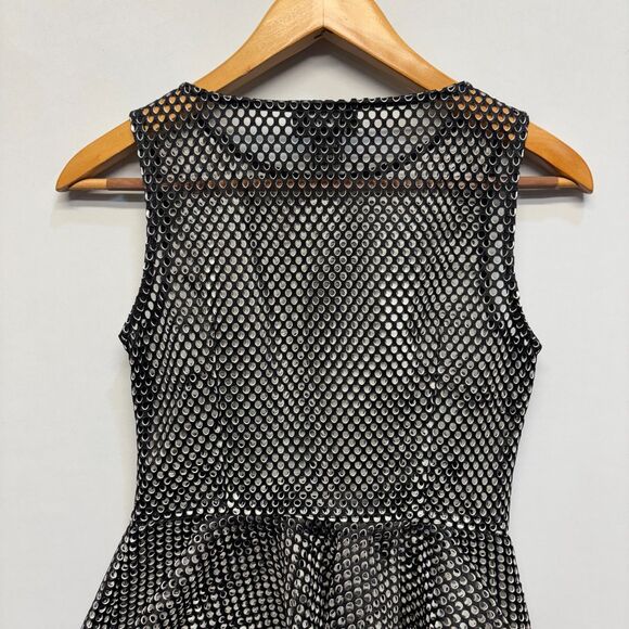 Gracia Women Laser Cut Sleeveless Top Blouse Size Small Black Peplum D064 -11 - Picture 12 of 14